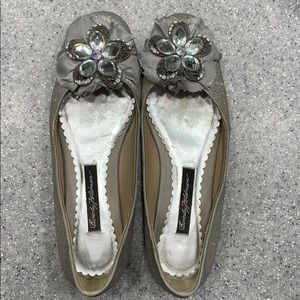 Beverly Feldman flats